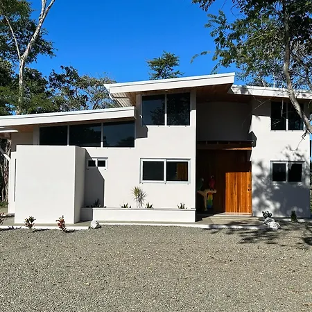 Casa Libertad Villa